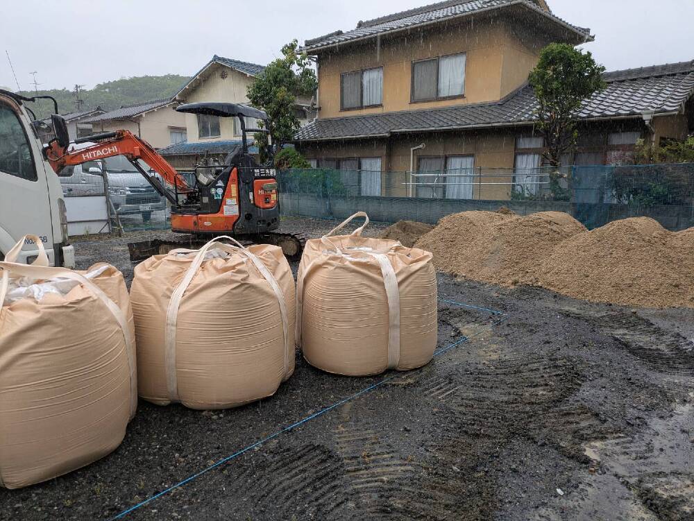 基礎着工しました!
