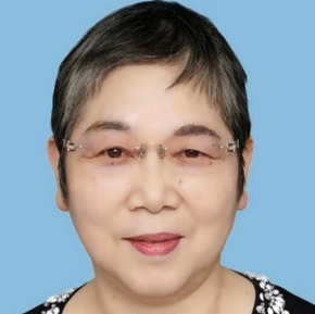 加度　智子