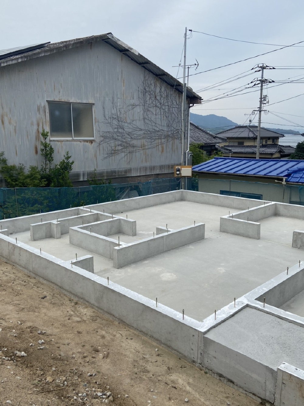 基礎工事