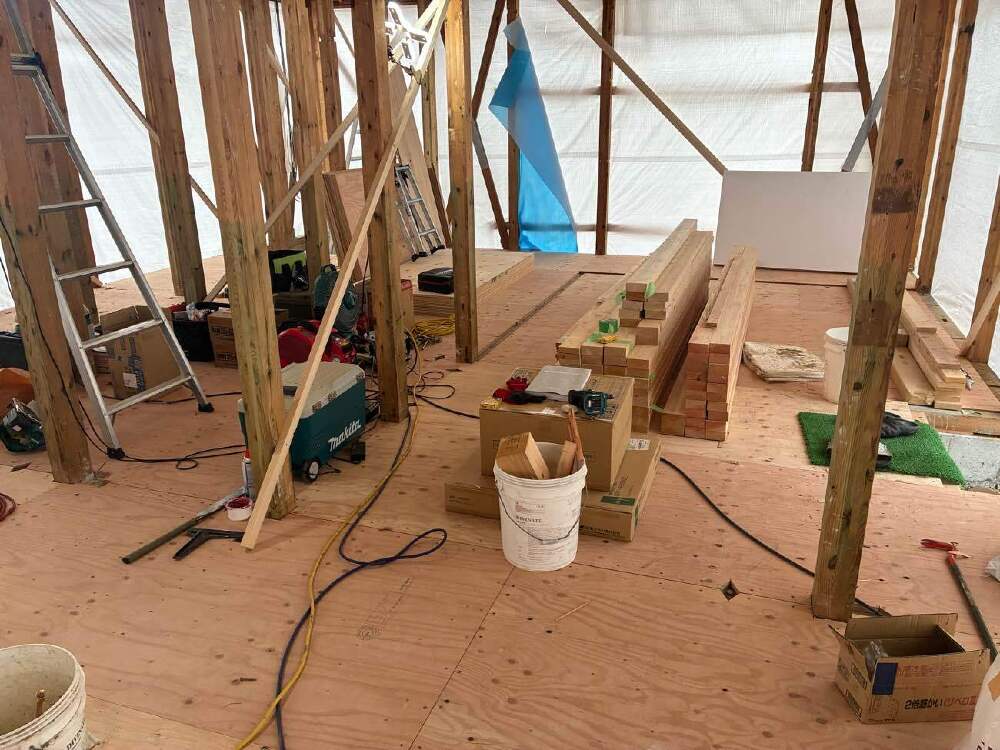 床施工完了