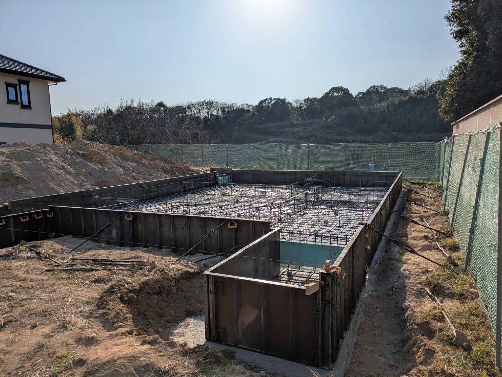 【基礎工事中】