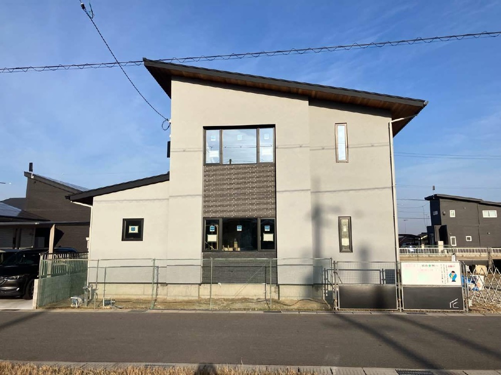 【タイル×塗り壁】